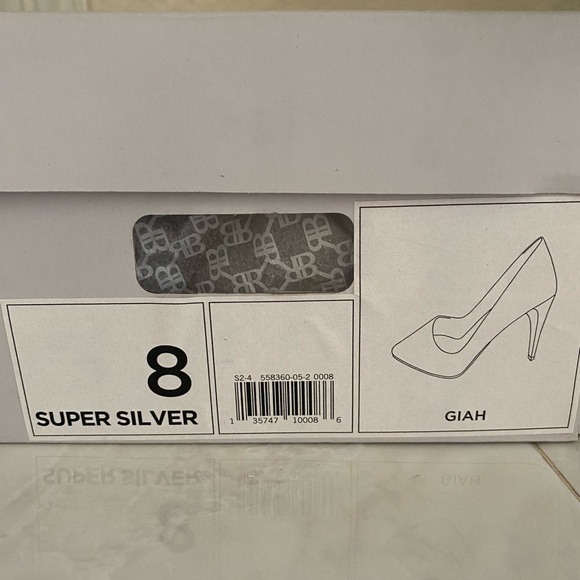Banana Republic leather super silver heels - Picture 7 of 7